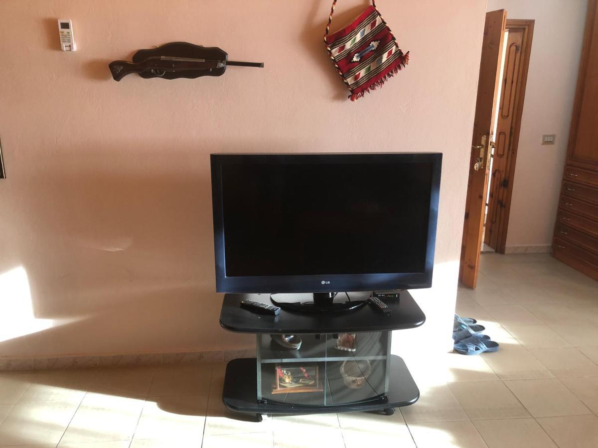 Hotel Pepeto Durrës Esterno foto