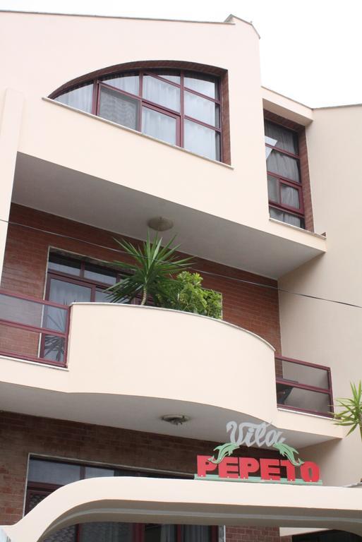 Hotel Pepeto Durrës Esterno foto
